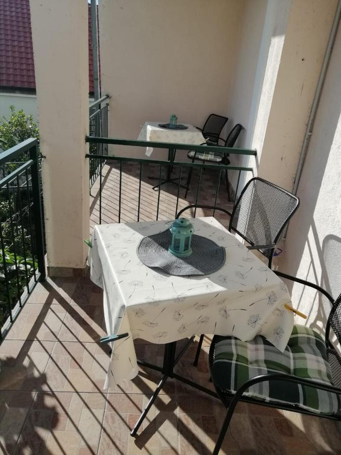 Apartmani Gareljic Podgora Exterior photo